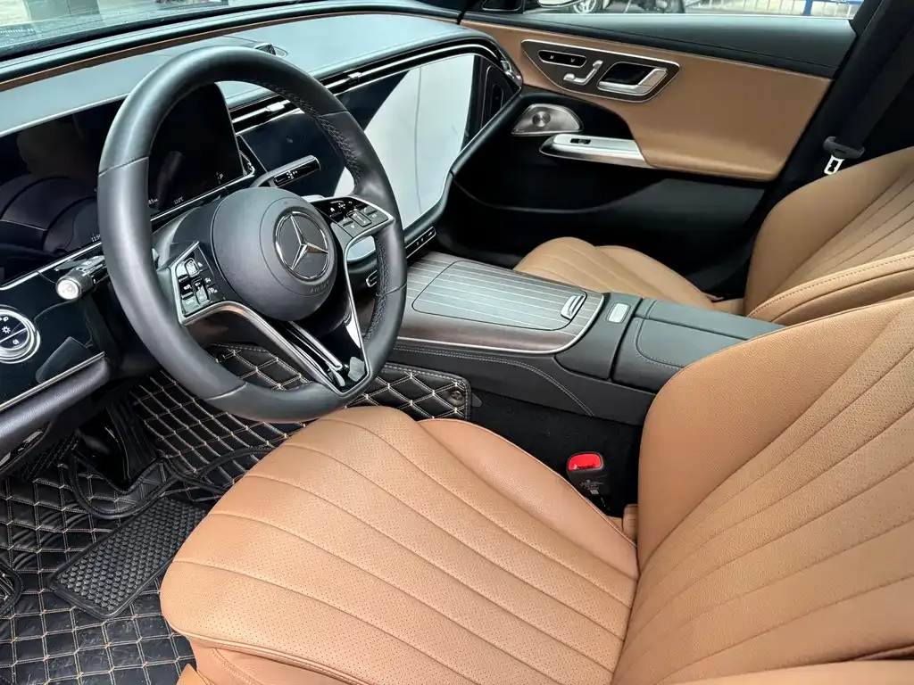 Mercedes-Benz E-Class 2024 из CN, фото 6