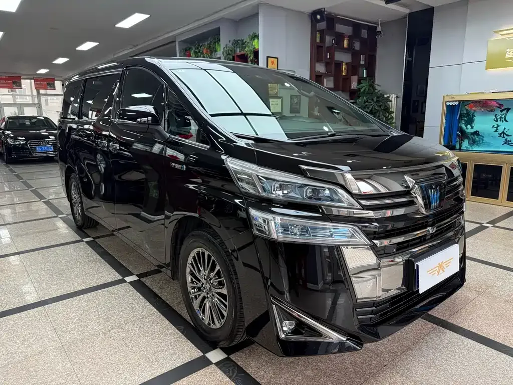 Toyota Vellfire 2022 из CN, фото 9