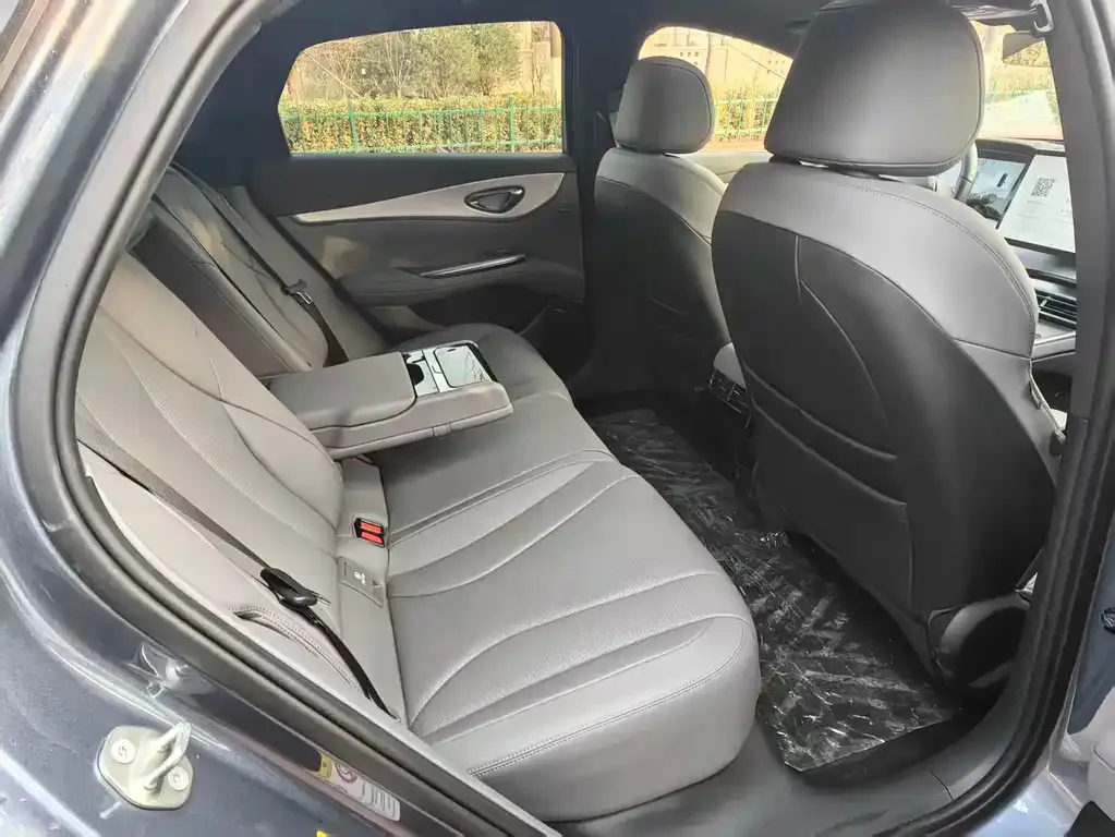 BYD Seal 07 DM-i 2025 из CN, фото 4