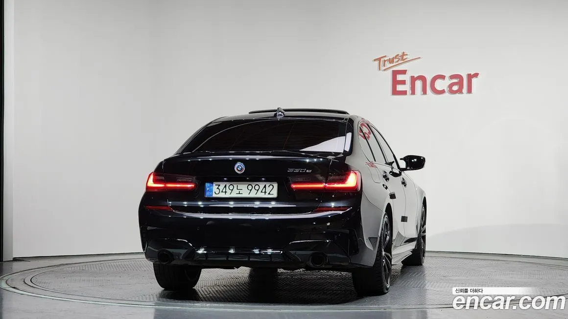 BMW 3-Series 2021 из KR, фото 2