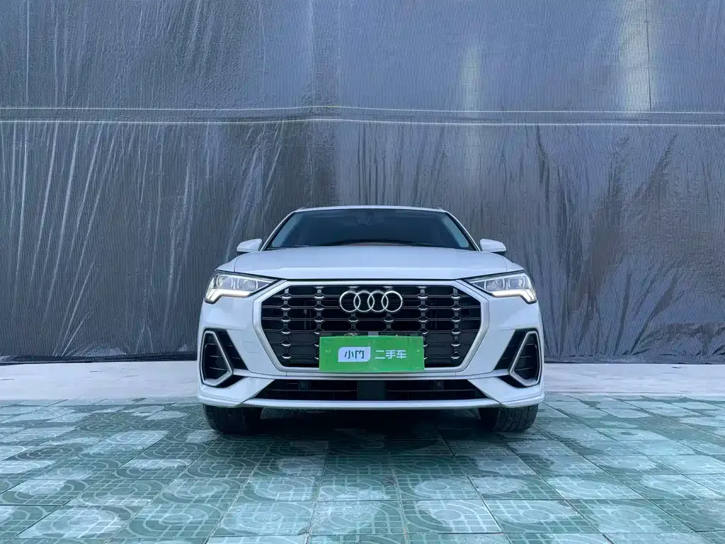 Audi Q3 — фото 3