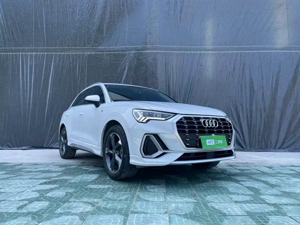 Audi Q3 — фото 7