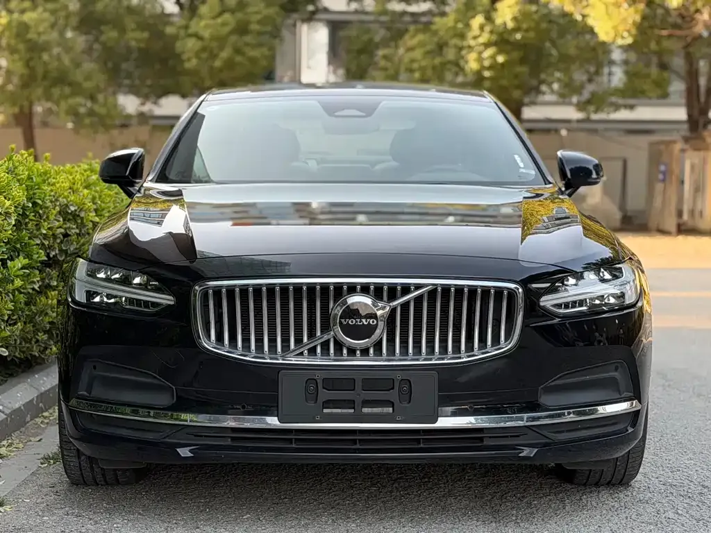 Volvo S90 — фото 8