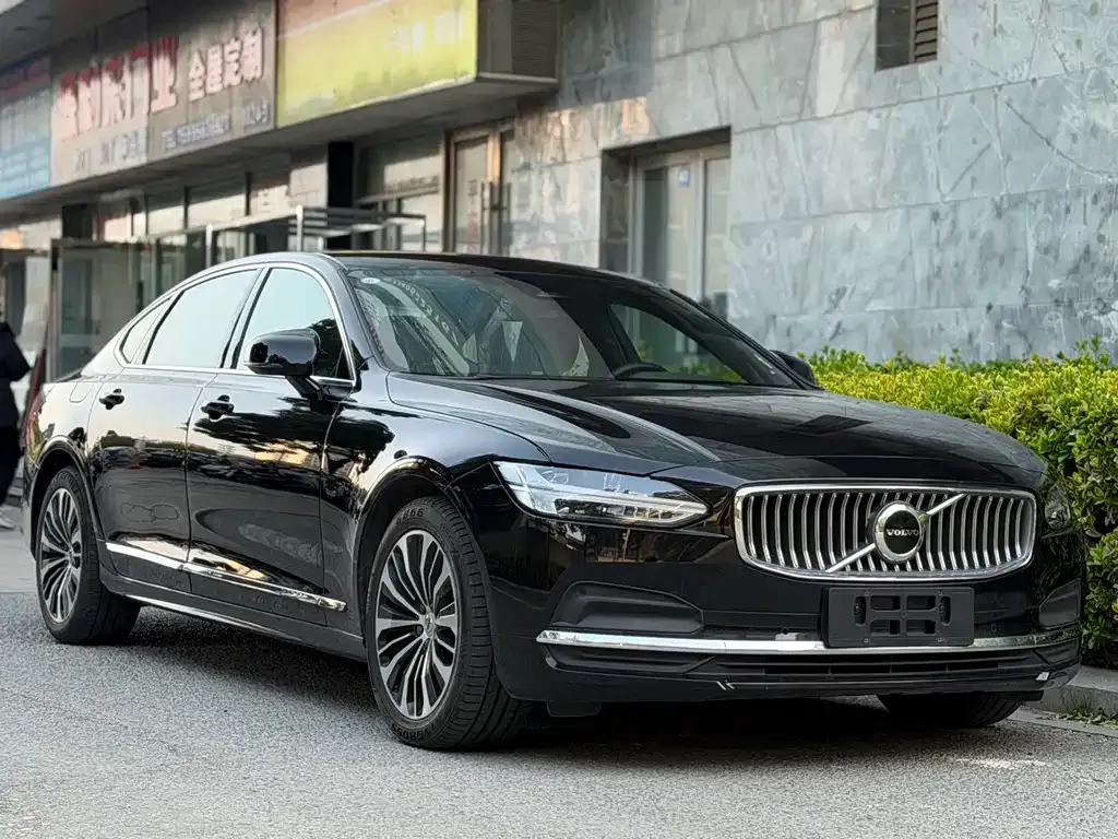 Volvo S90 — фото 3