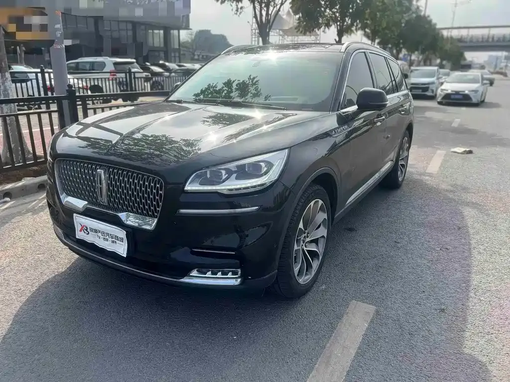 Lincoln Aviator 2021 из CN, фото 1