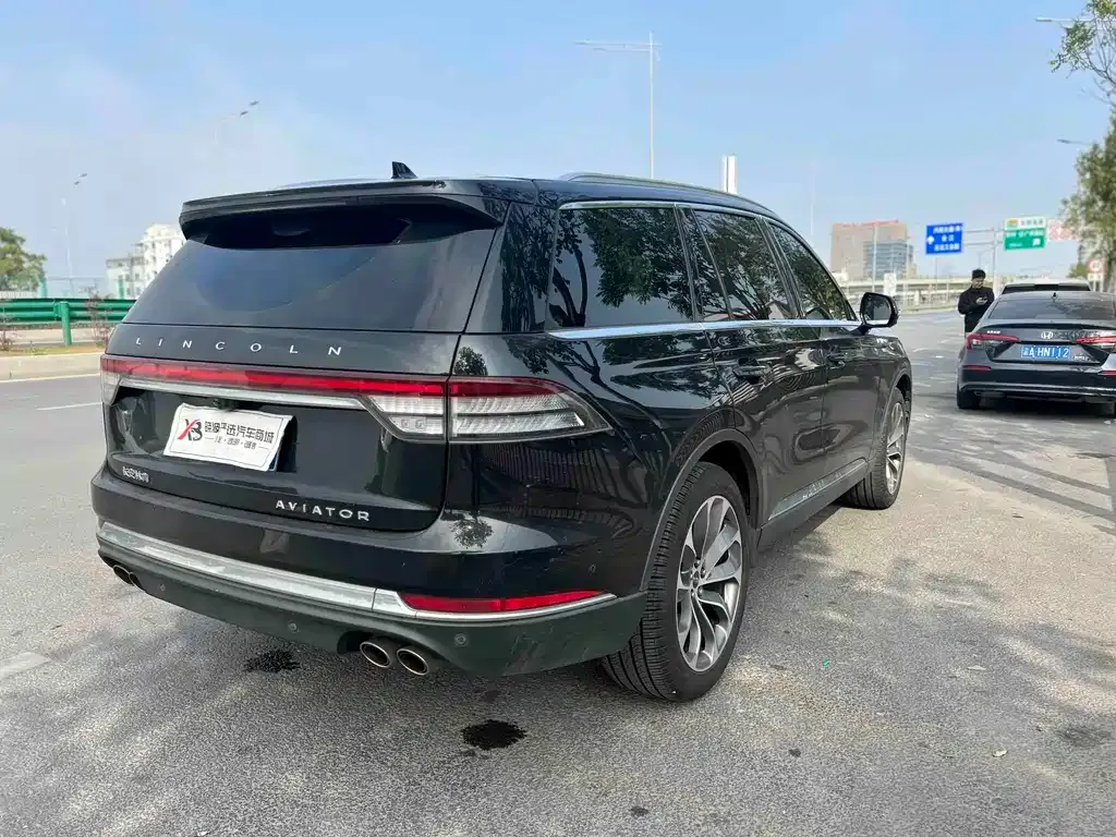 Lincoln Aviator 2021 из CN, фото 10
