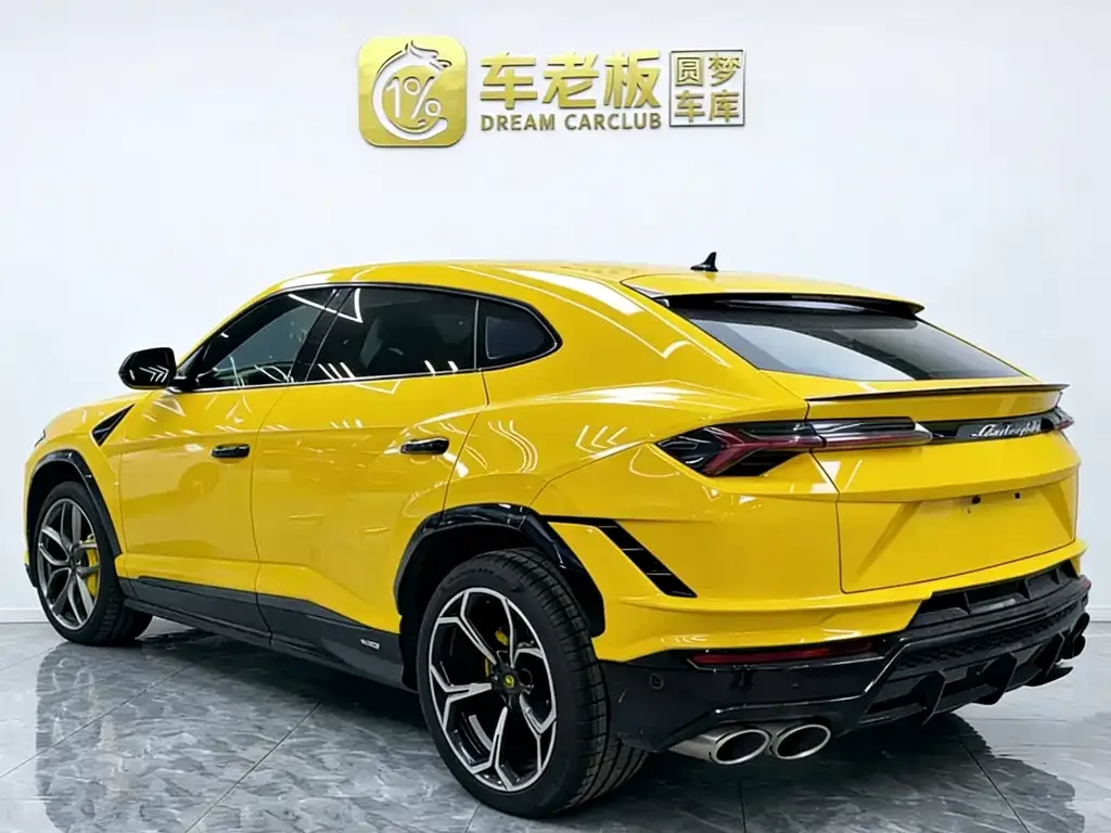 Lamborghini Urus 2023 из CN, фото 2