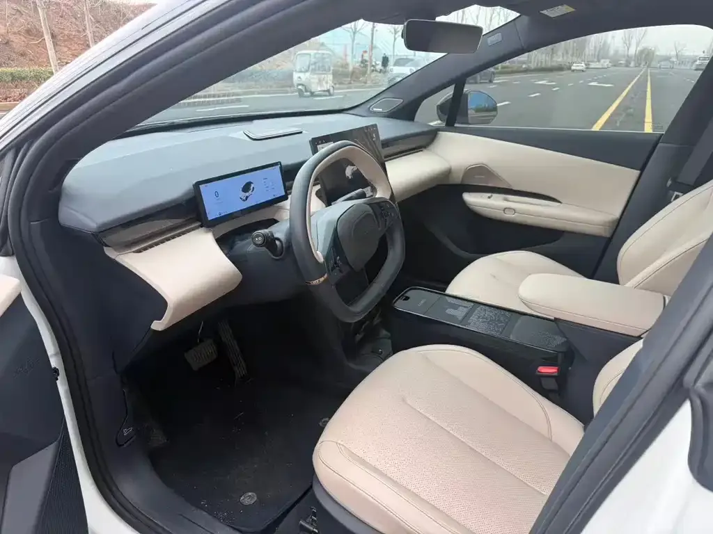 Lynk & Co Z20 2025 из CN, фото 6
