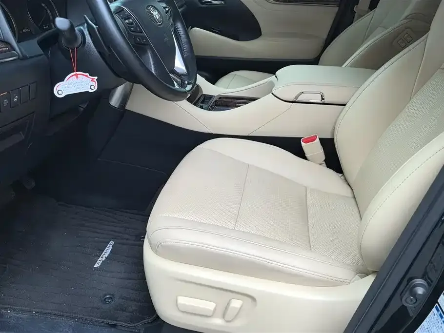 Toyota Alphard 2023 из CN, фото 8
