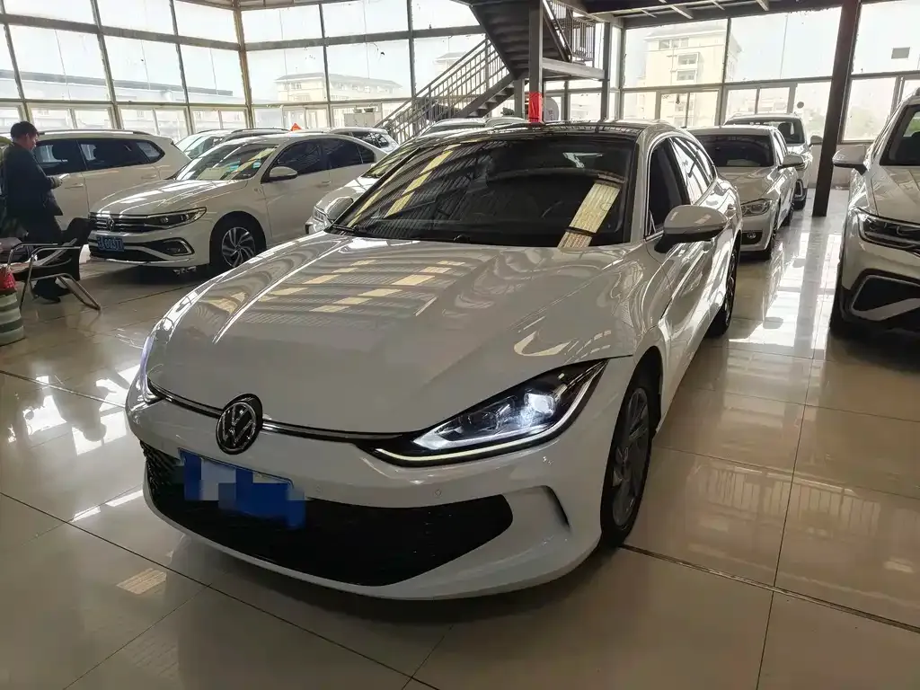 Volkswagen Lamando 2024 из CN, фото 1