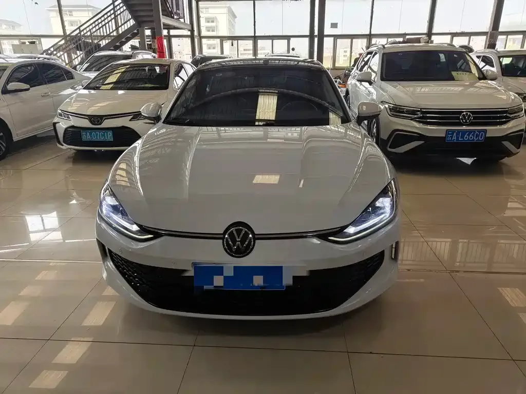 Volkswagen Lamando 2024 из CN, фото 4