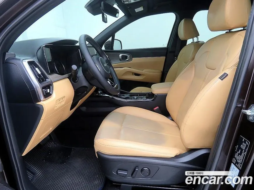Kia Sorento — фото 9