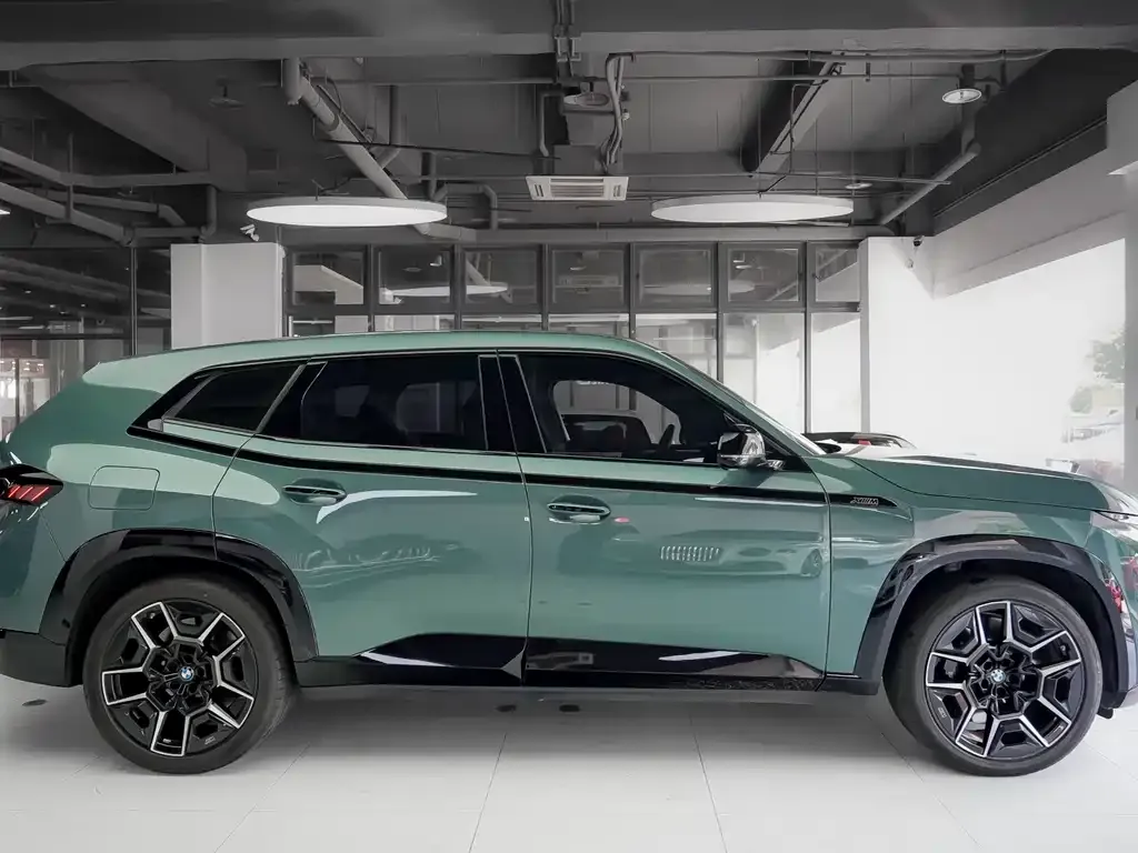 BMW XM 2024 из CN, фото 7