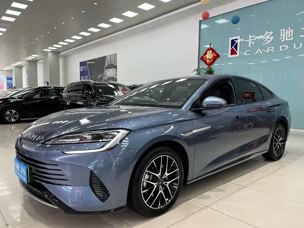 BYD Seal — фото 6