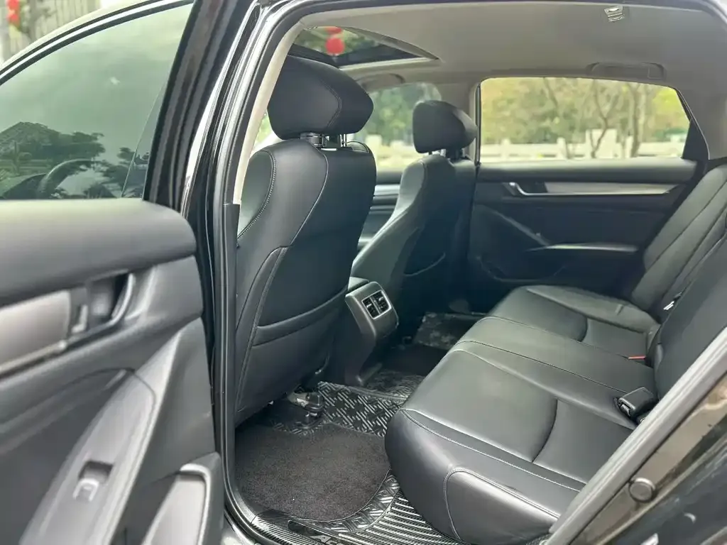 Honda Accord 2021 из CN, фото 6