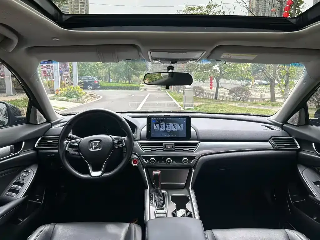 Honda Accord 2021 из CN, фото 7