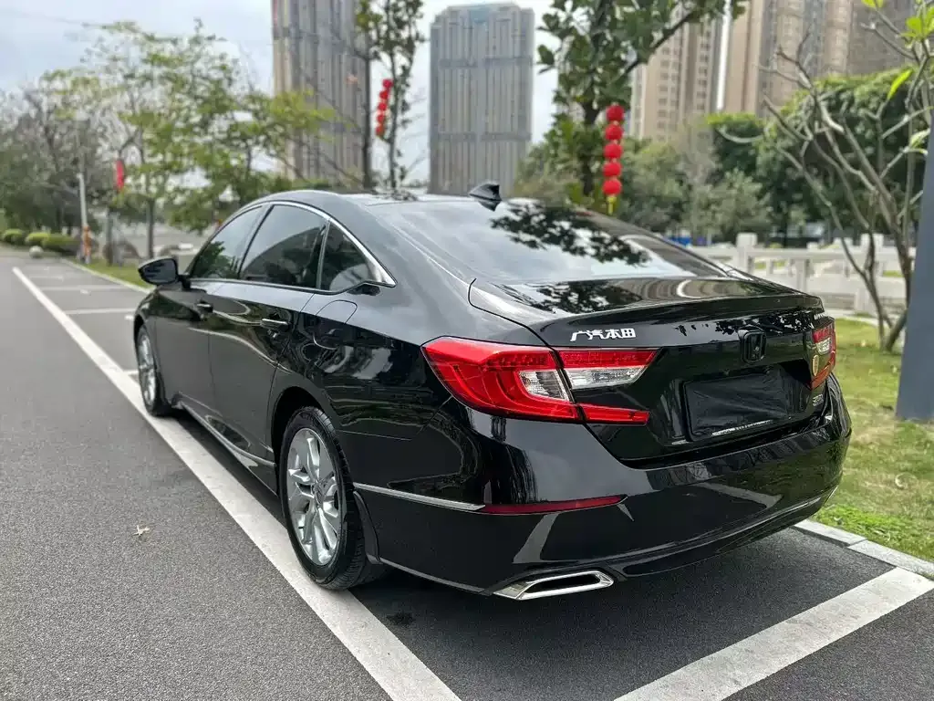 Honda Accord 2021 из CN, фото 2