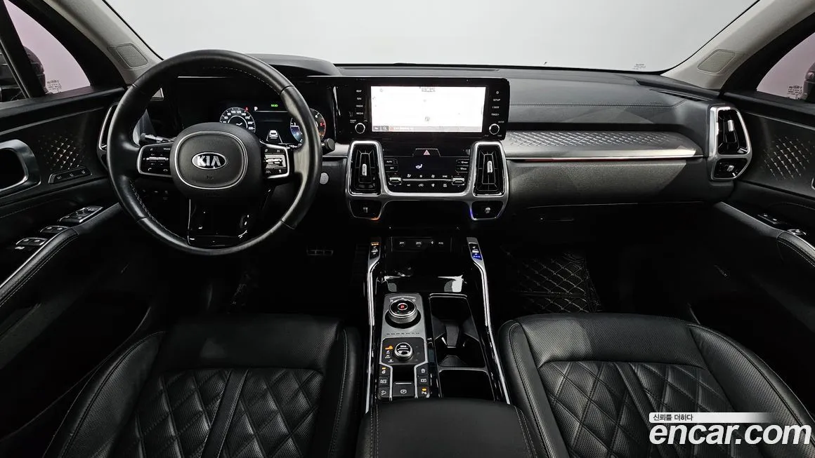 Kia Sorento — фото 10