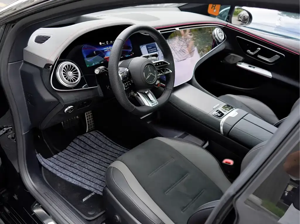 Mercedes-Benz EQE AMG 2023 из CN, фото 3