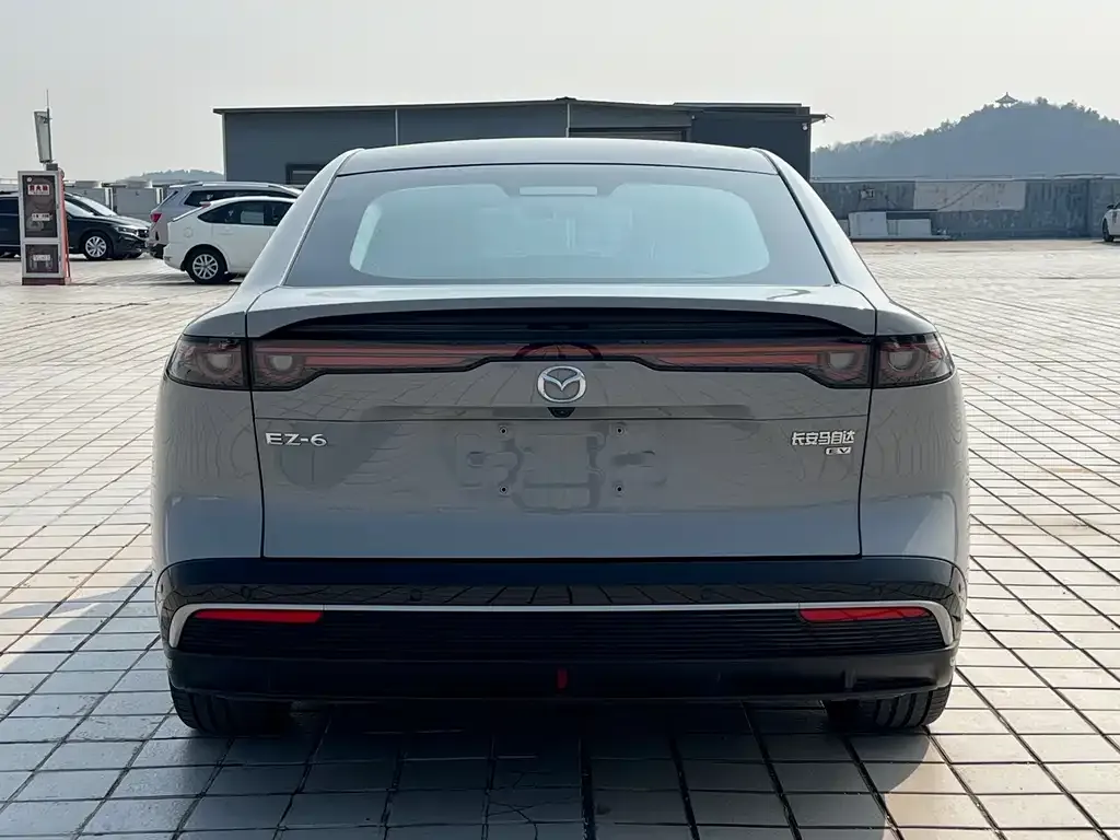 Mazda EZ-6 2024 из CN, фото 7