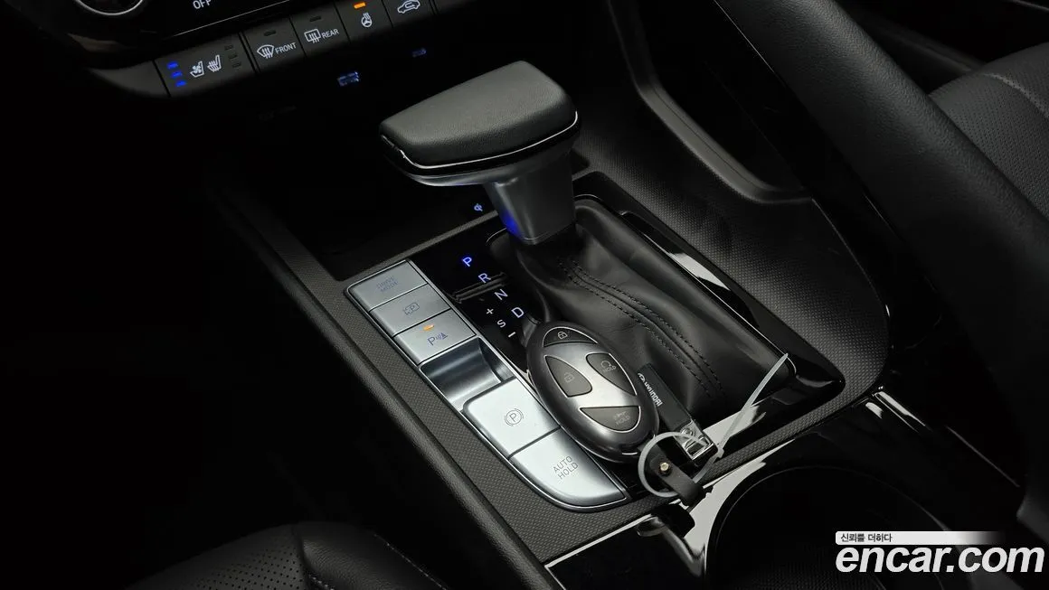 Hyundai AVANTE — фото 10