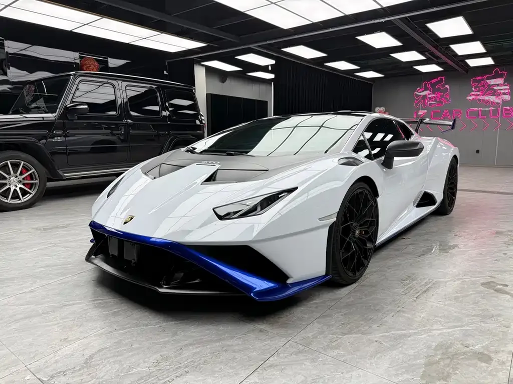 Lamborghini Huracan — фото 1