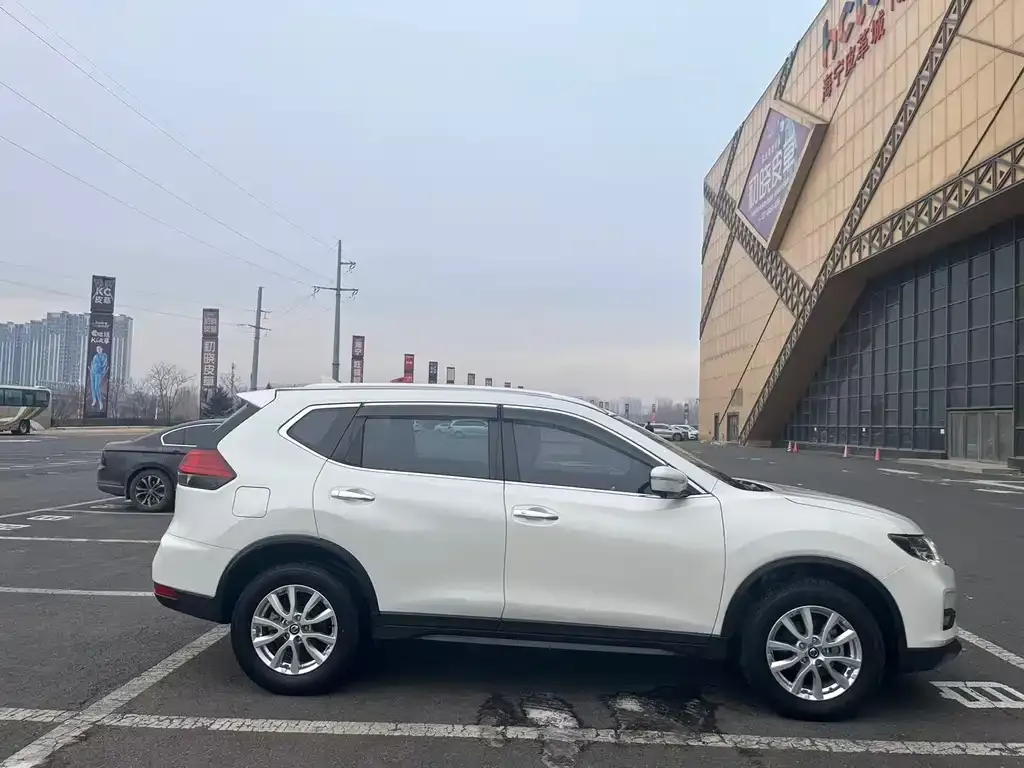 Nissan X-Trail 2021 из CN, фото 9