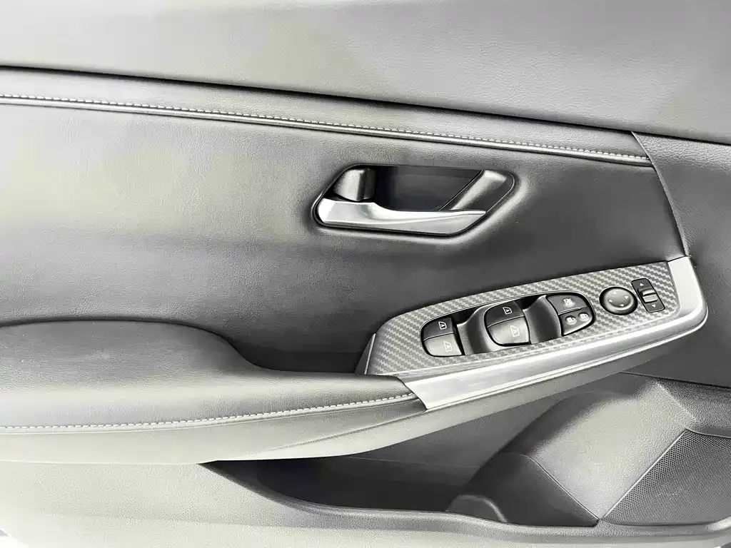 Nissan Sylphy 2023 из CN, фото 10