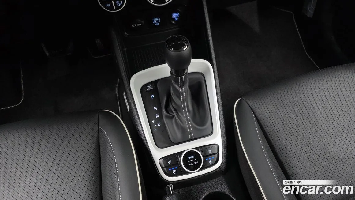 Hyundai Venue 2021 из KR, фото 8