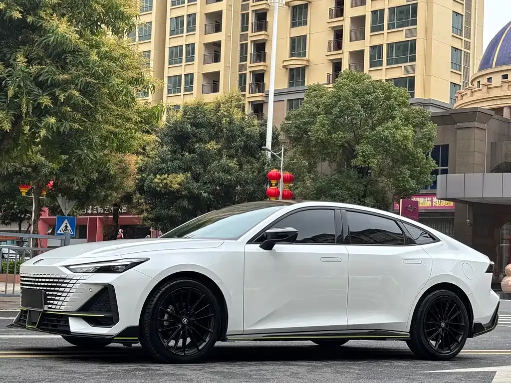 Changan UNI-V 2022 из CN, фото 1