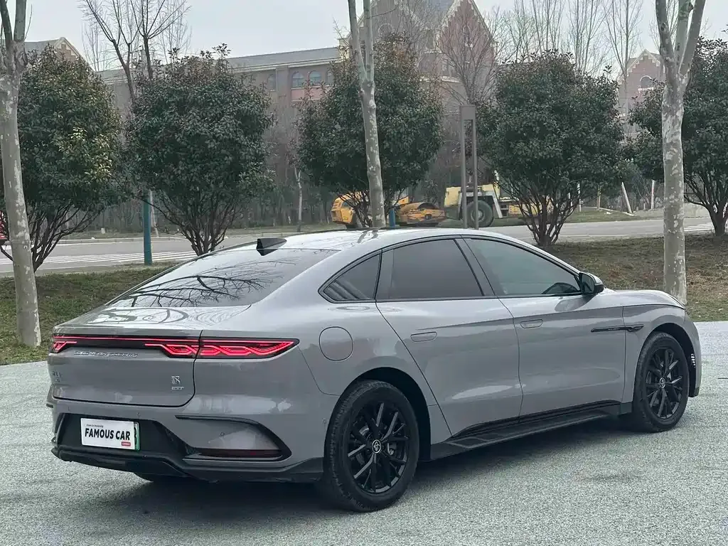 BYD Han 2025 из CN, фото 4