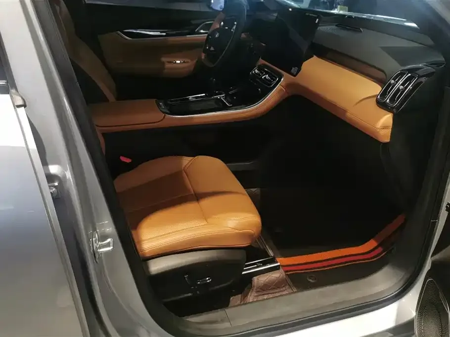 Geely Boyue L 2025 из CN, фото 8