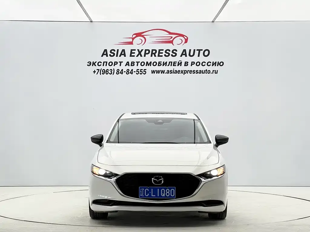 Mazda 3 Axela 2022 из CN, фото 4