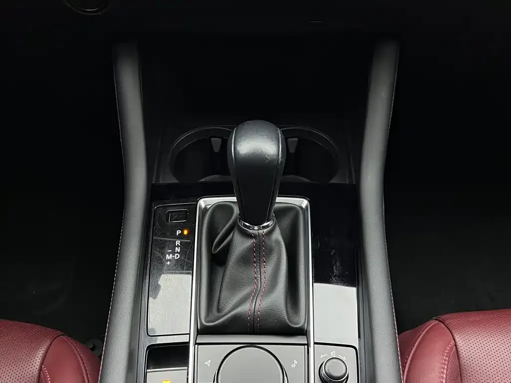 Mazda 3 Axela 2022 из CN, фото 8