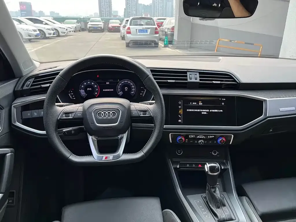 Audi Q3 Sportback — фото 6