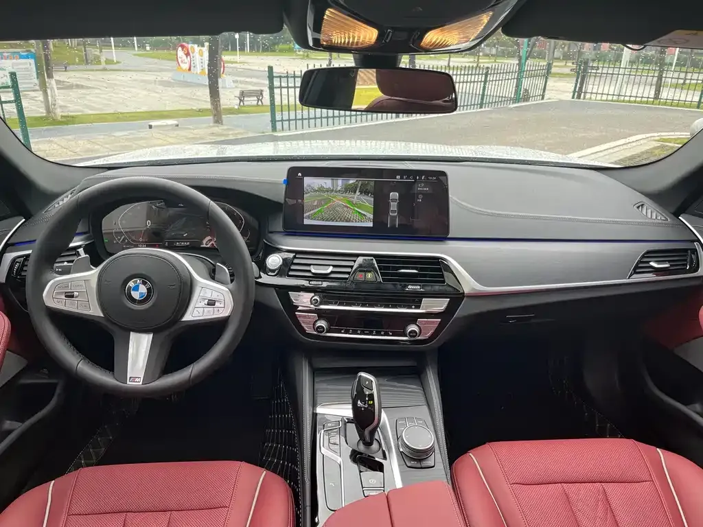 BMW 5 Series — фото 3