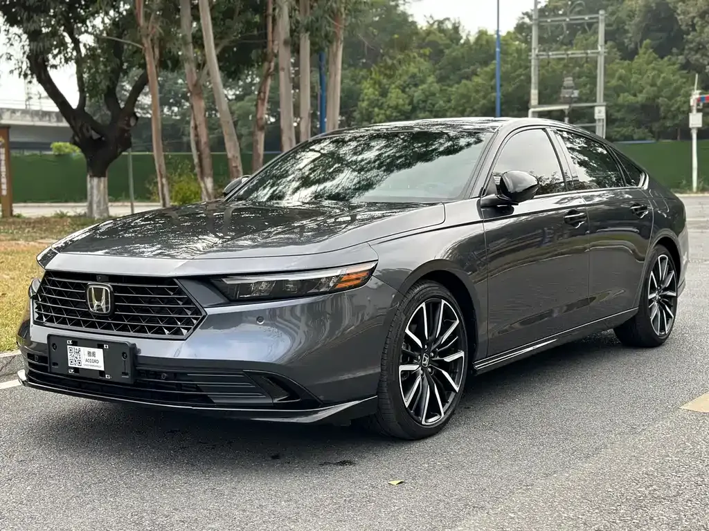 Honda Accord — фото 7
