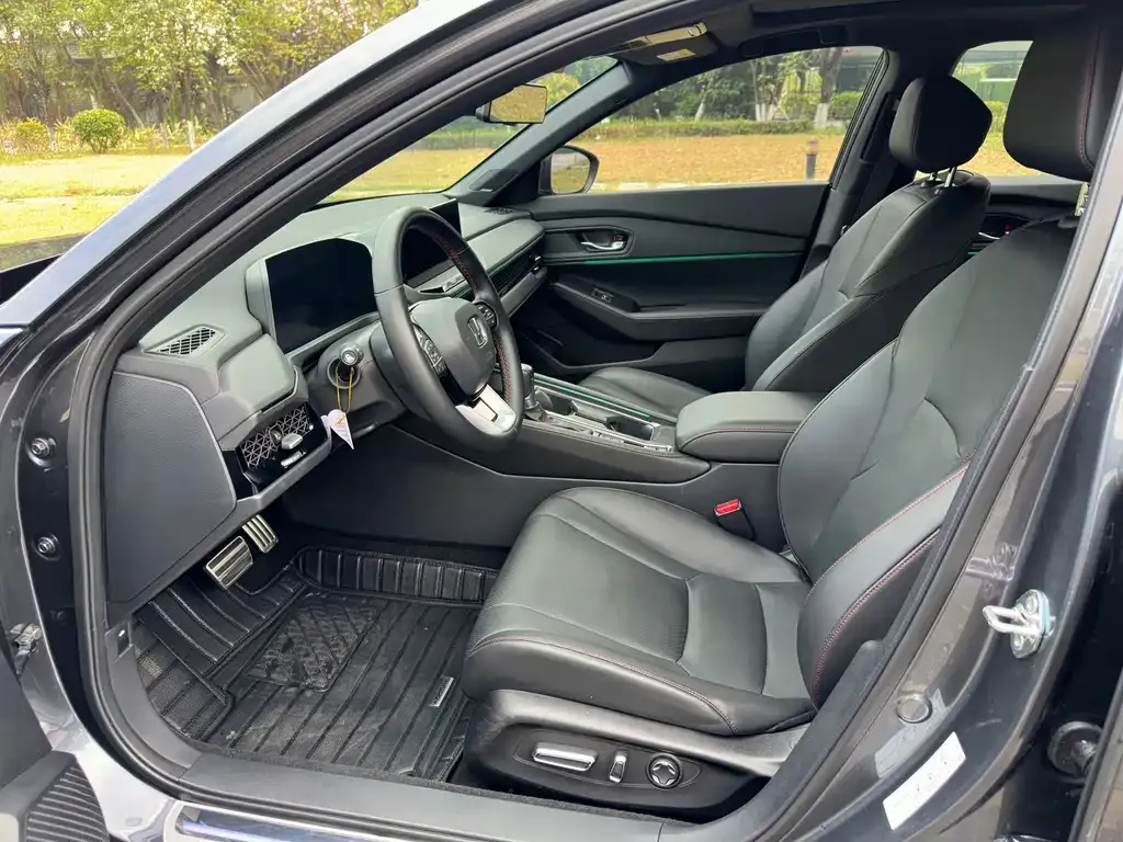 Honda Accord — фото 4