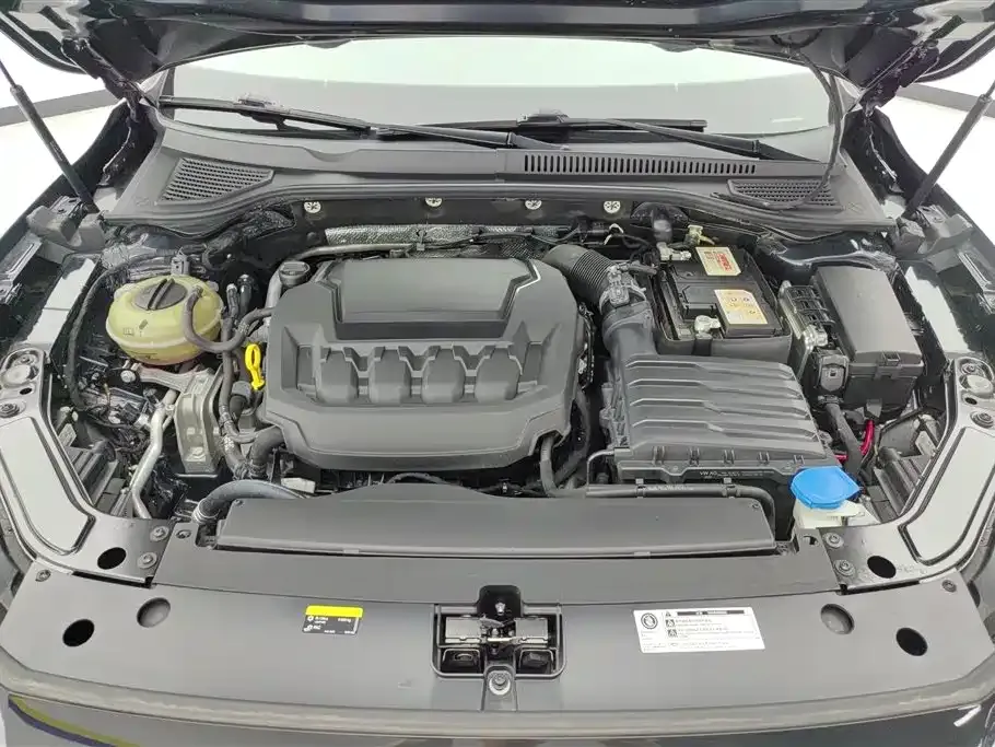 Volkswagen Passat — фото 4