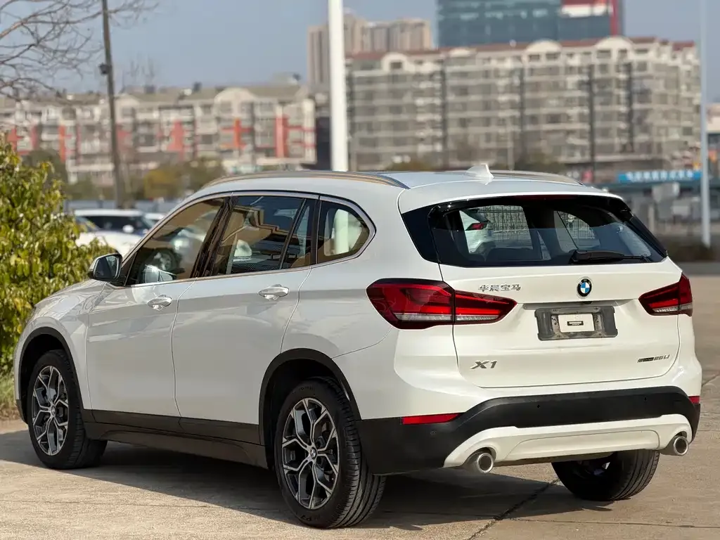 BMW X1 2023 из CN, фото 8