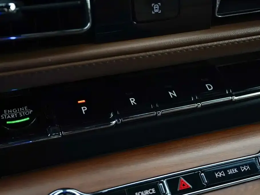 Lincoln Aviator 2021 из CN, фото 8