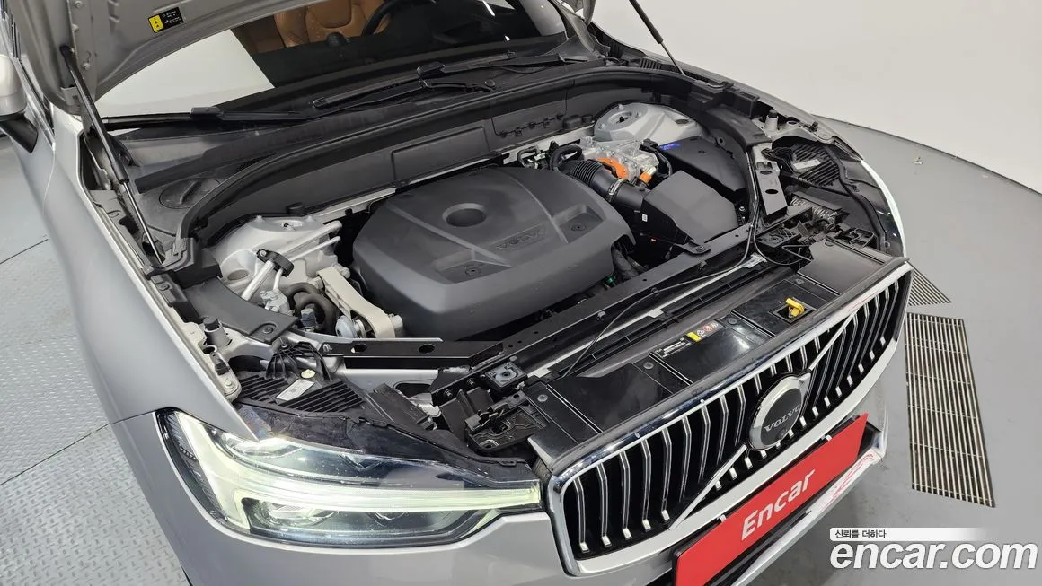 Volvo XC60 2022 из KR, фото 9