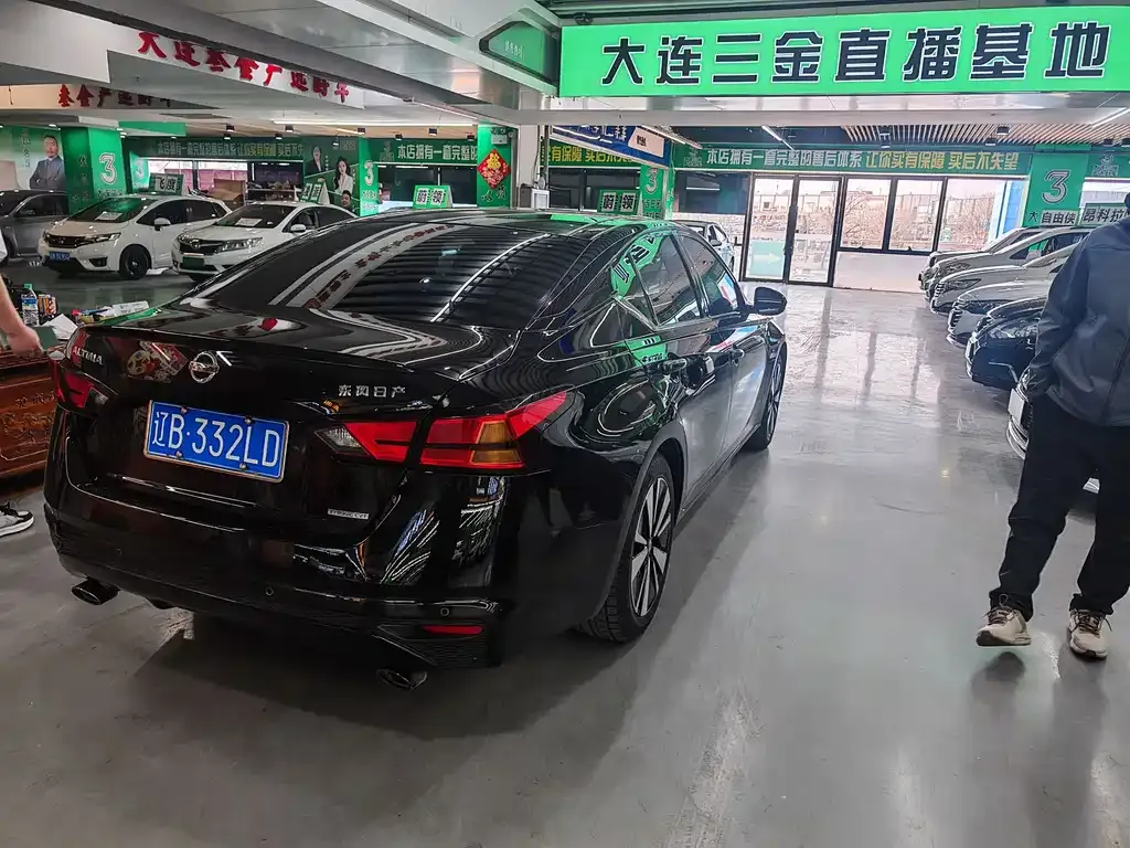Nissan Teana 2023 из CN, фото 4
