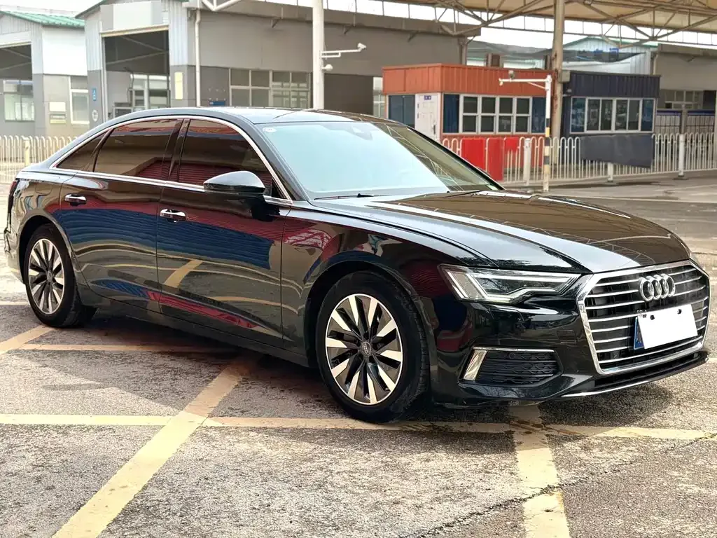 Audi A6L 2022 из CN, фото 8