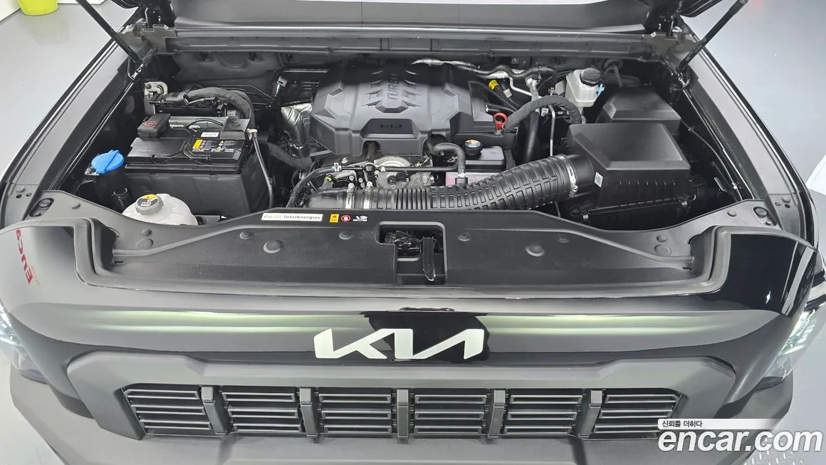 Kia Tasman — фото 10