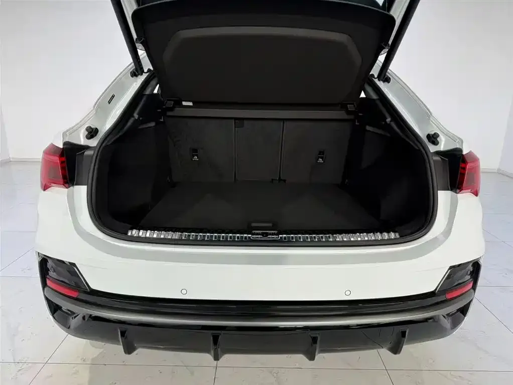 Audi Q3 Sportback 2025 из CN, фото 5