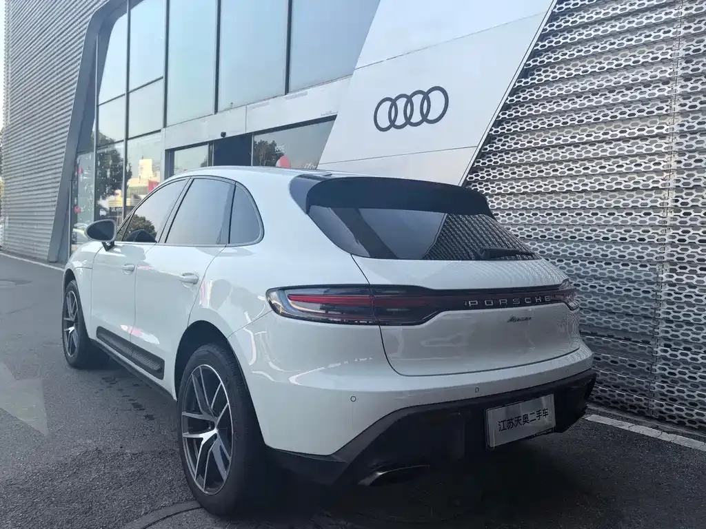 Porsche Macan 2024 из CN, фото 3