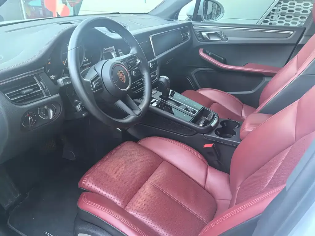 Porsche Macan 2024 из CN, фото 10