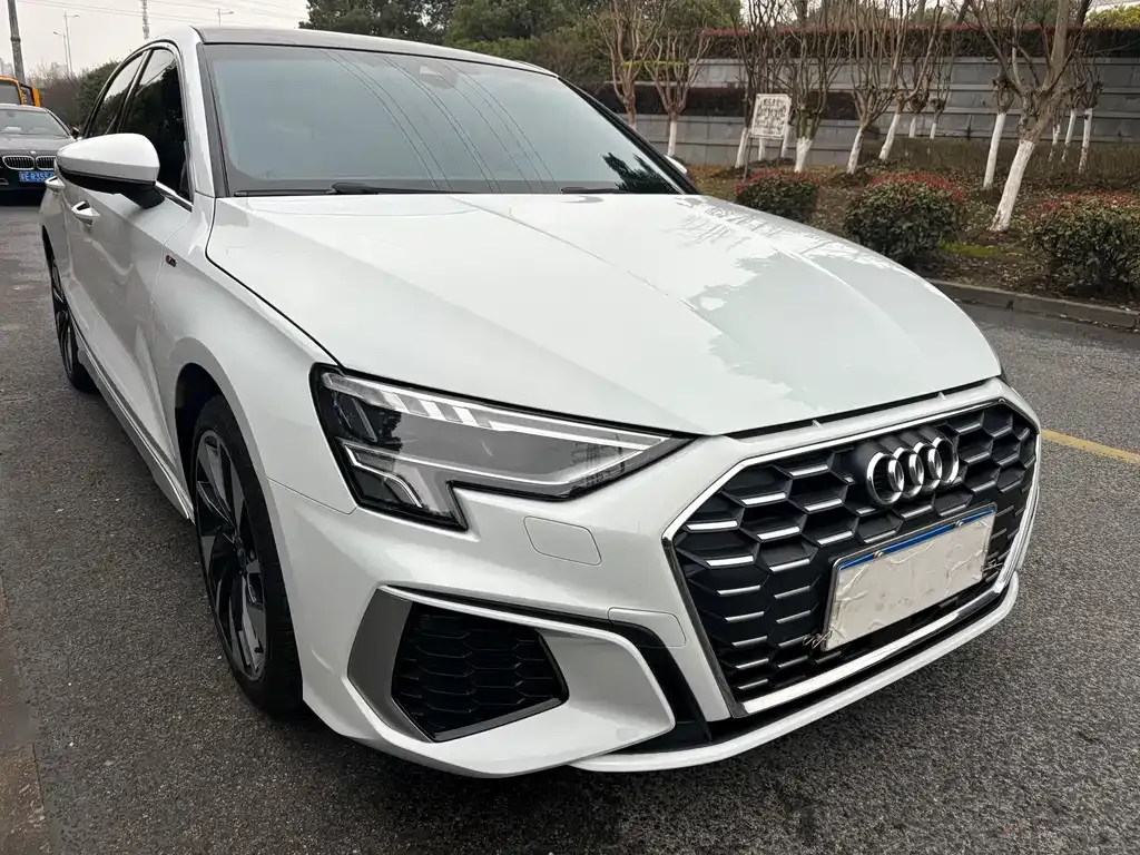 Audi A3 2023 из CN, фото 5