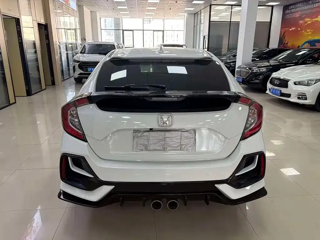 Honda Civic — фото 7